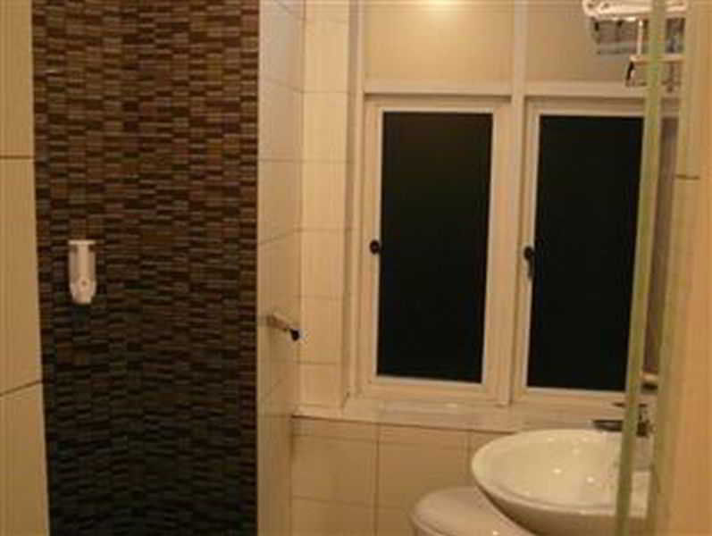 101 Lake View Hotel Puchong Eksteriør billede