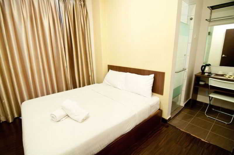 101 Lake View Hotel Puchong Eksteriør billede