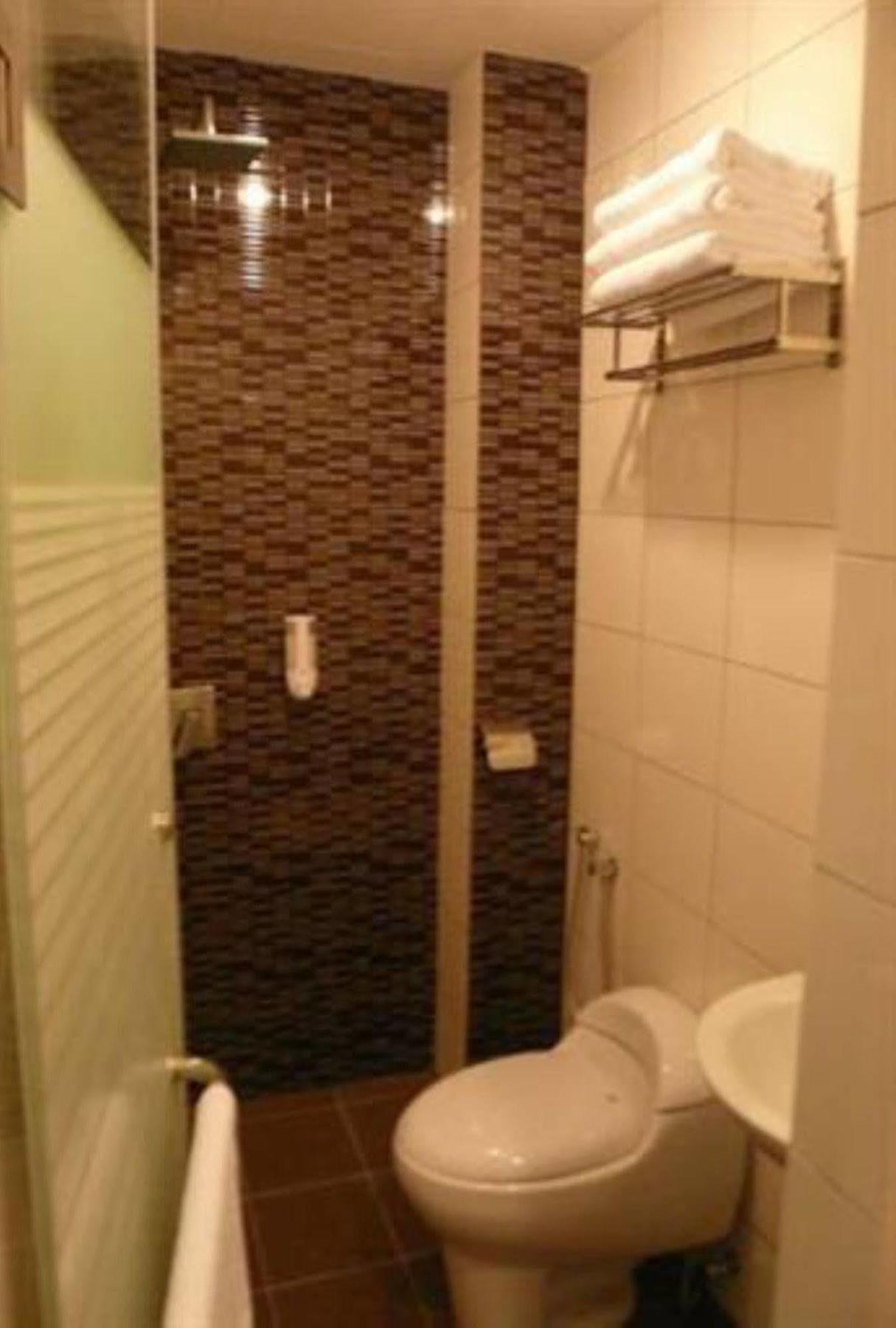 101 Lake View Hotel Puchong Eksteriør billede
