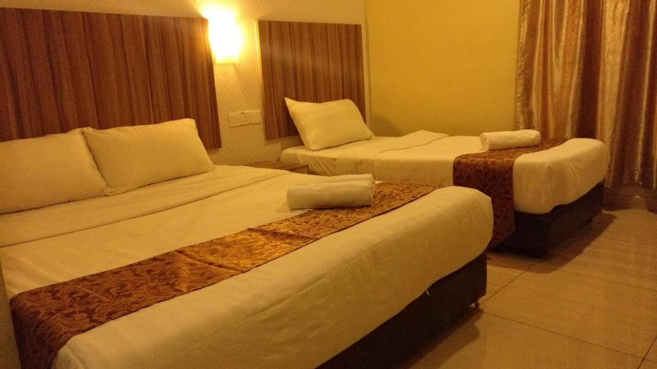 101 Lake View Hotel Puchong Eksteriør billede